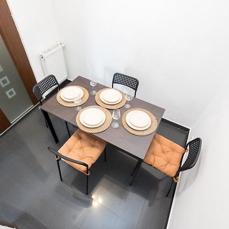 Modern & Spacious Apartment - Prime Location Near Bucharest'S Old Town Exterior photo